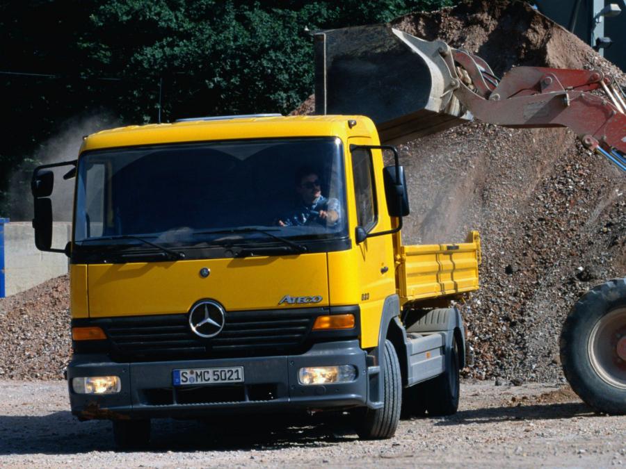  Mercedes-Benz Atego 823 1998 года  (фото 6 из 6)